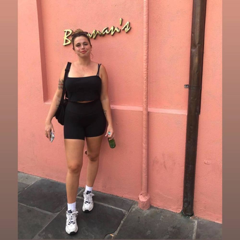 Meet your Posher, Airial